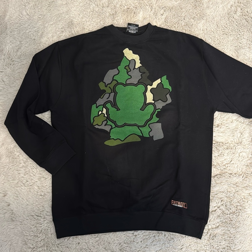 Entree Misunderstood Streetwear Camo Graphic Crewneck Sweatshirt